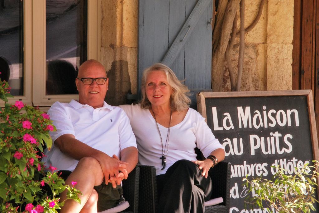 La Maison Au Puits Cordes Sur Ciel Exteriör bild